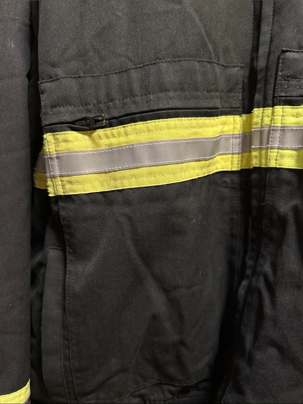 FR Arctic Black Safety Jacket with Reflective Yellow Stripes XL/T